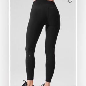 Alo Alosoft High waist 7/8 Highlight Leggings size small